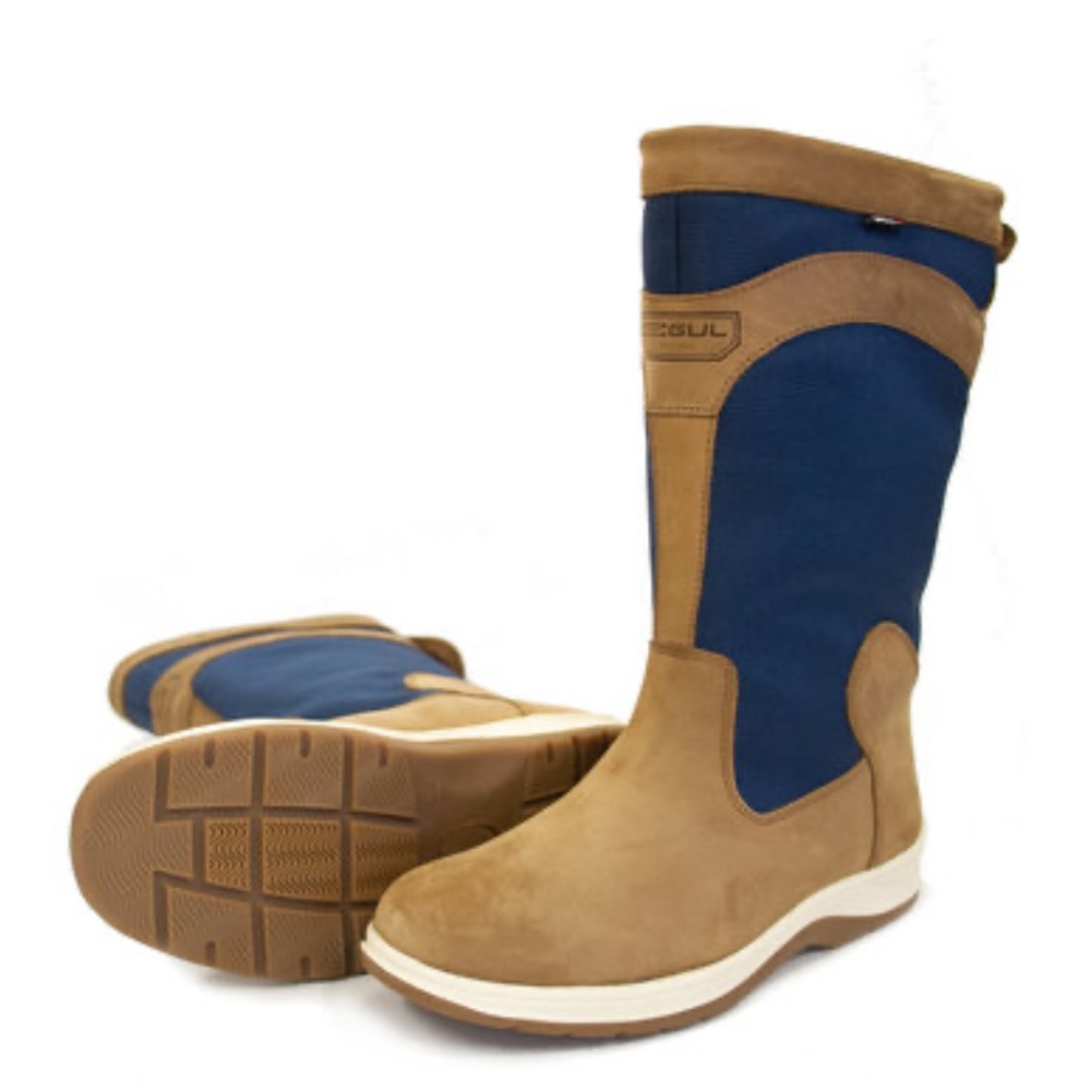 GUL Fastnet Deck Boots - Waterproof & Non Slip - Size 8 - MSRP $229 - BNIB